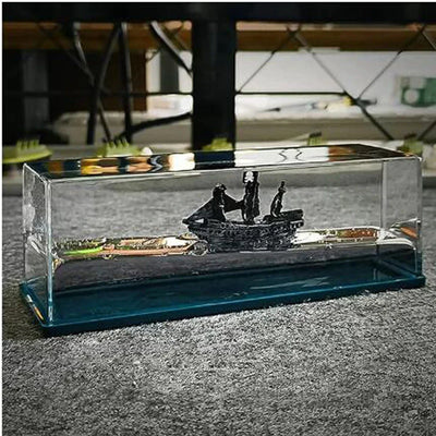 Bateau Pirate Insubmersible – Décoration Flottante & Relaxante